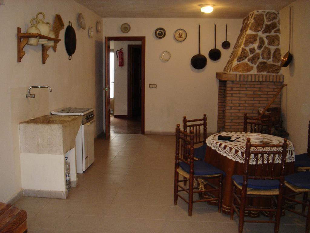 Ribatajada Apartamentos Serrano מראה חיצוני תמונה