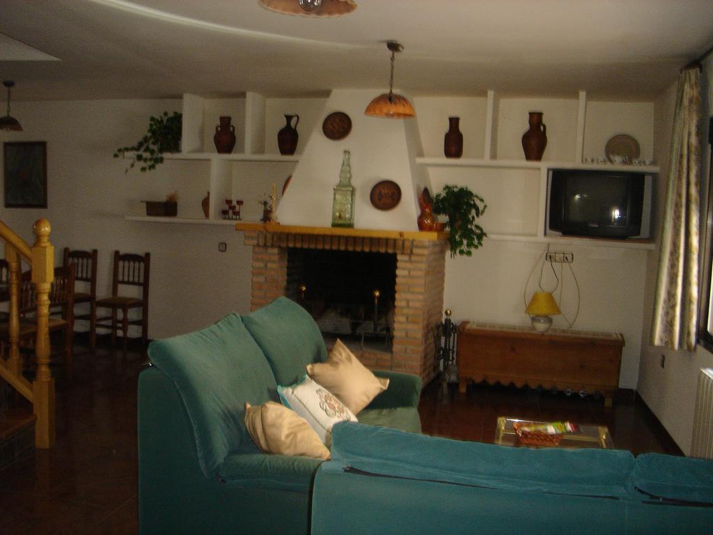 Ribatajada Apartamentos Serrano מראה חיצוני תמונה
