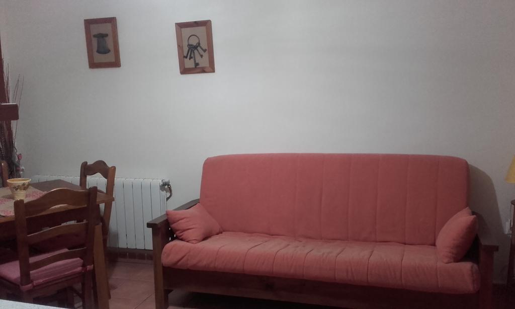 Ribatajada Apartamentos Serrano מראה חיצוני תמונה